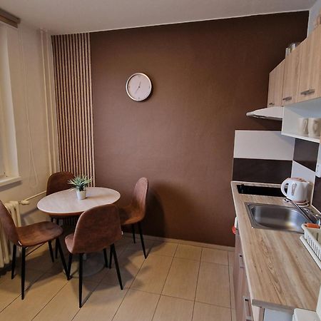 Apartman Valentina 兹林 外观 照片