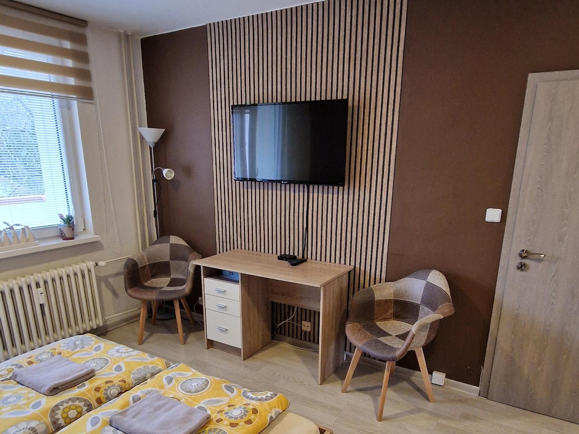 Apartman Valentina 兹林 外观 照片
