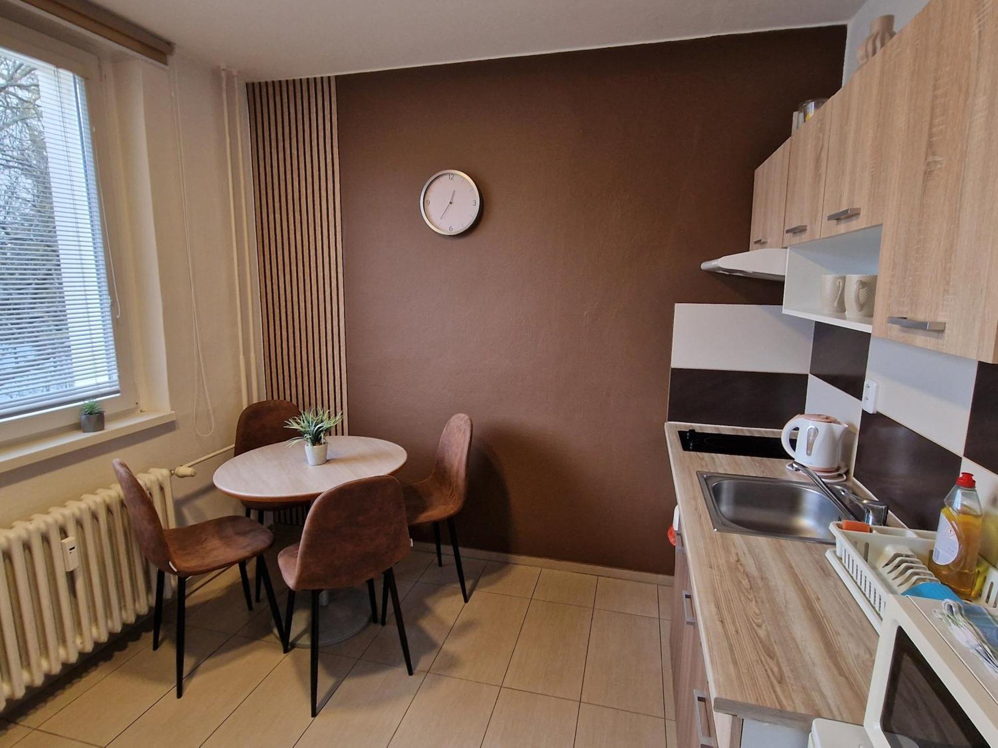 Apartman Valentina 兹林 外观 照片